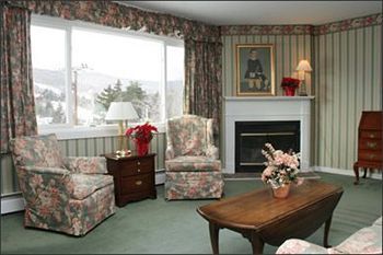 The Inn At Mount Snow West Dover Exterior photo